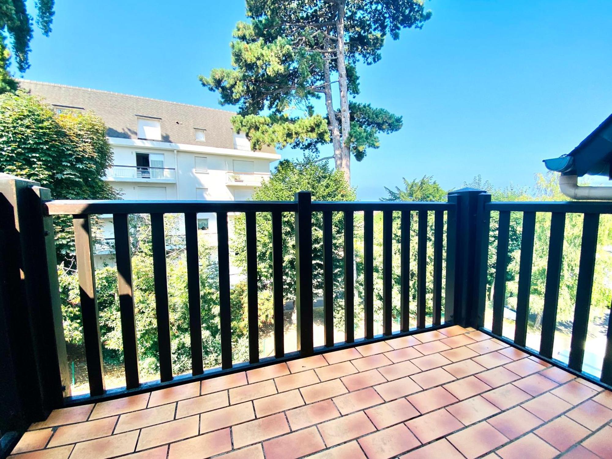 Lesparisnormands - Magnifique Vue Mer - Centre Et Plage Villers-sur-Mer Bagian luar foto